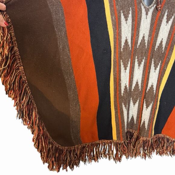 VTG BOHO AZTEC 60s 70s PONCHO HOODED FRINGED WESTERN FESTIVAL CUDDLE KNIT OS - Picture 3 of 6